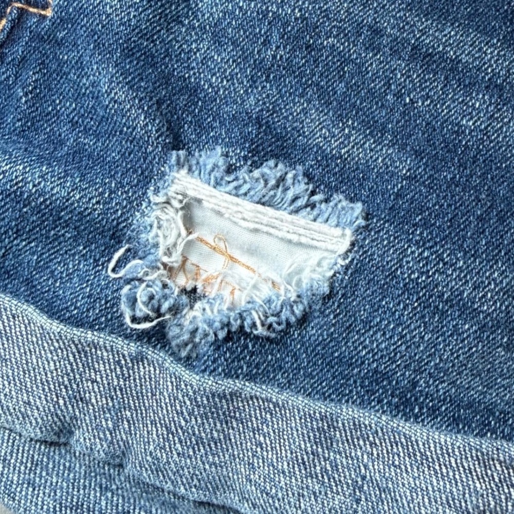 Aeropostale Women's Size 4 Distressed Denim Cutoff Shorts Womens Shorty Stretch - Picture 14 of 16